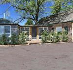 Old Bank Stables 3 night weekends for price of 2 - Accommodation Nelson Bay