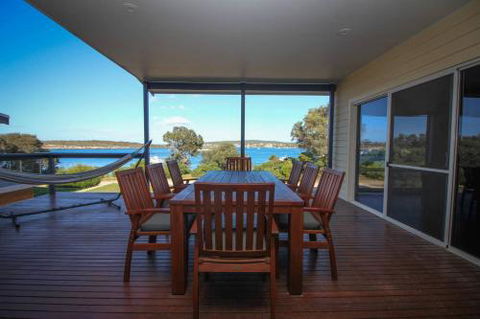 Waterfront On Osprey - Accommodation Nelson Bay 2