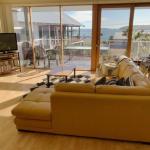 Sheoak Holiday Home - Accommodation Nelson Bay 0