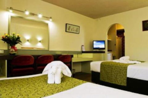 Classic Twin Bed Room 2 In Oakleigh - Accommodation Nelson Bay 2