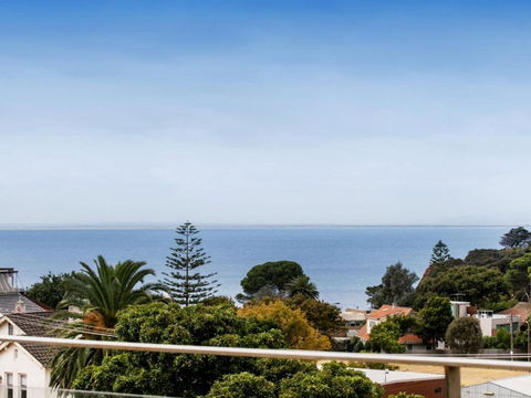 NORTH POINT RETREAT MORNINGTON - Accommodation Nelson Bay 4