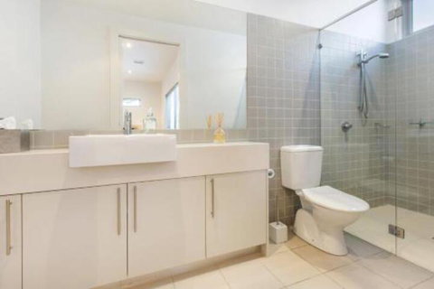 PALM COURT RETREAT MORNINGTON - Accommodation Nelson Bay 6