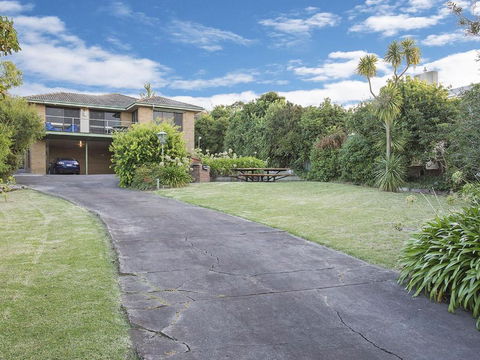 ROANJOKA DROMANA.... - Accommodation Nelson Bay 1