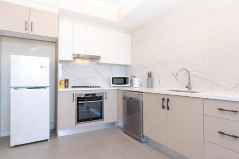 SP246 Brandnew Modern Apt In Penrith With Parking - Nelson Bay Accommodation.com 3