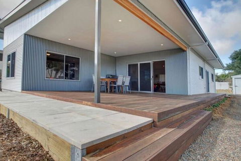 Grey On The Bay - Accommodation Nelson Bay 3