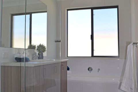 The Kingsley's Place Piara Waters - Accommodation Nelson Bay 4