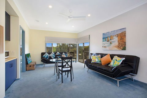 Twelve Apostles Port Campbell Bed & Breakfast - Accommodation Nelson Bay 6