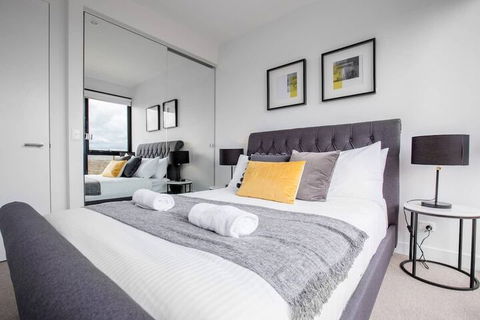 Elegant 2br@footscray Station - Accommodation Nelson Bay 6
