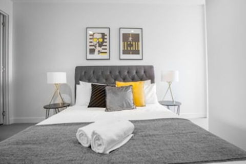 Elegant 2br@footscray Station - Accommodation Nelson Bay 0