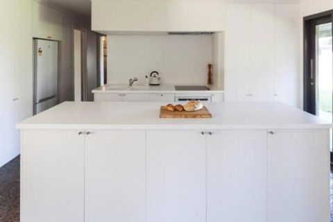 East Wing - Accommodation Nelson Bay 4