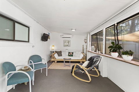 Morna Point Road 86a Nells Cottage - Accommodation Nelson Bay 2