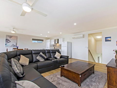 Southern Horizon - Accommodation Nelson Bay 5