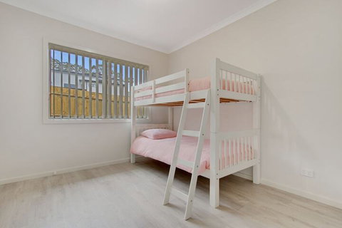 V & V Family Dream Away - Accommodation Nelson Bay 5