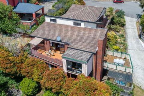 Apollo 23 - Accommodation Nelson Bay 0