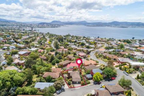 Apollo 23 - Accommodation Nelson Bay 5