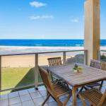 Horizons 1 / 99 Ocean View Drive - Accommodation Nelson Bay 0