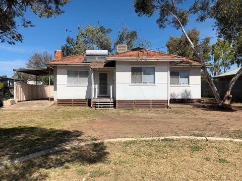 Salty Cottage Northam - Accommodation Nelson Bay 5