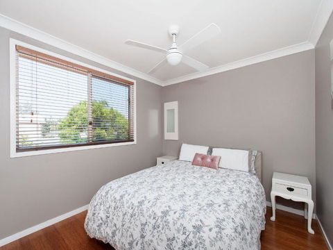 Purely Whitesands On The Bay At Fingal Bay - Nelson Bay Accommodation.com 4