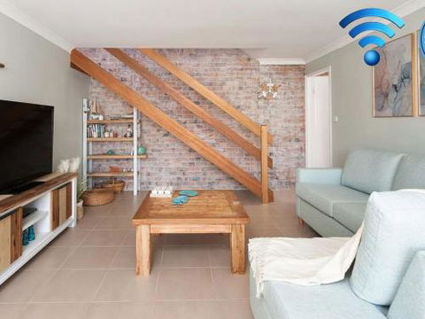 Purely Whitesands On The Bay At Fingal Bay - Nelson Bay Accommodation.com 1