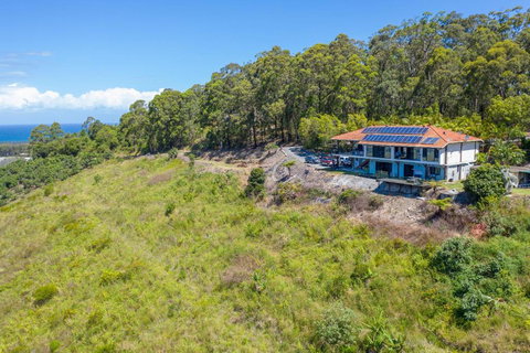 Eagles Loft - Accommodation Nelson Bay 2