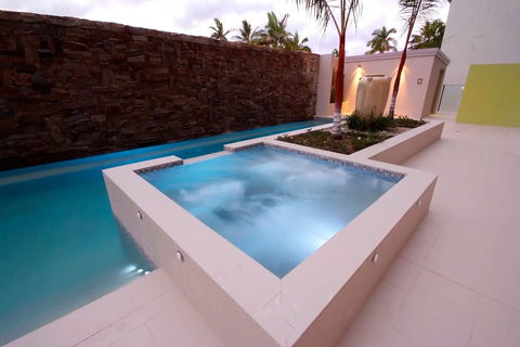 Stunning Ground Floor City Apartment - Accommodation Nelson Bay 1