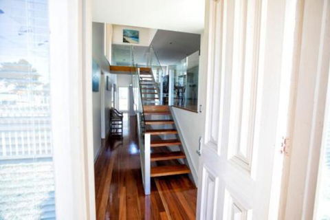 BELLA CASA - Accommodation Nelson Bay 3