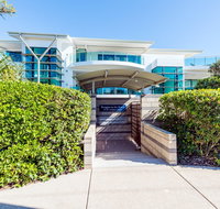 Stylish Beach Side Apartment Unit 5 33 Lorikeet Drive - Accommodation Nelson Bay