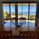 Beachside House - Accommodation Nelson Bay 0