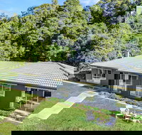 Lilyview Cottage - Robertson - Accommodation Nelson Bay