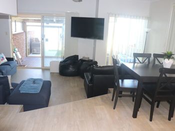 Lil Haven - Accommodation Nelson Bay 3