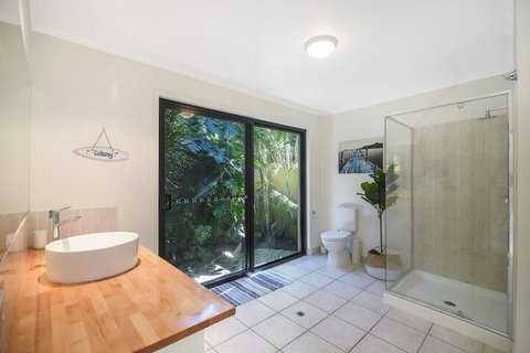 Home Away From Home, 38 Redwood Avenue, Marcus Beach, Noosa Area - Accommodation Nelson Bay 5