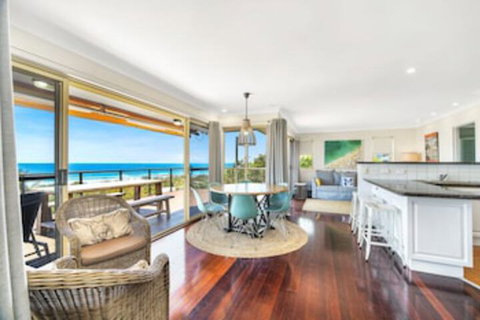 Blue Haven - 7 Egret Street - Accommodation Nelson Bay 0