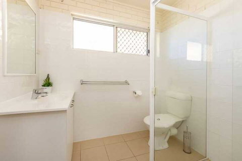 Lyrona - 3/35 Avocet Parade - Accommodation Nelson Bay 6