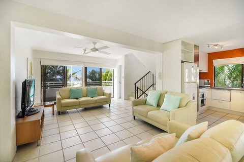 Breffney - 4/4 Avocet Parade - Accommodation Nelson Bay 4