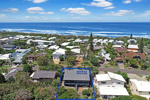 Allamanda Sands - 23 Oriole Avenue - Accommodation Nelson Bay 1