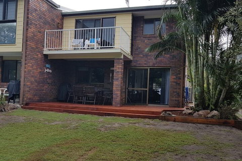A Beach Break - 1/90 Lorikeet Drive - Accommodation Nelson Bay 3