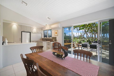 Nobs -1/44 Peregian Esplanade - Accommodation Nelson Bay 2