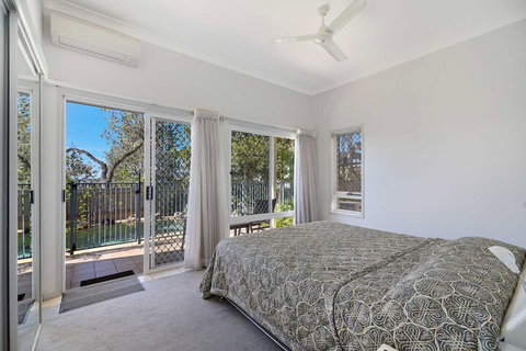 Jacana Sands 2 - 2/26 Jacana Street - Nelson Bay Accommodation.com 5