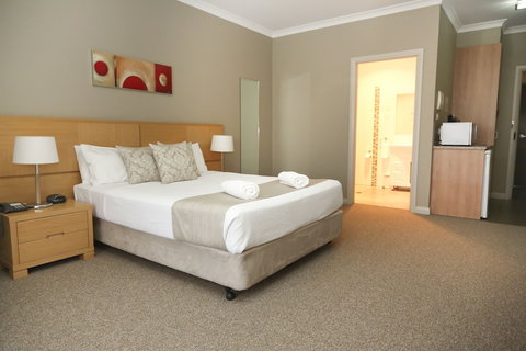 Centrepoint Apartments - Accommodation Nelson Bay 4