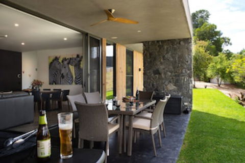 Two Ducks - Accommodation Nelson Bay 0