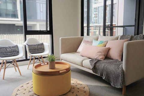 Luxury 1 Bedroom 1 Study With 1 Parking - Accommodation Nelson Bay 4
