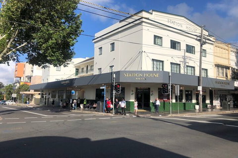 Station House Hotel - Accommodation Nelson Bay 1