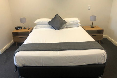 Station House Hotel - Accommodation Nelson Bay 6