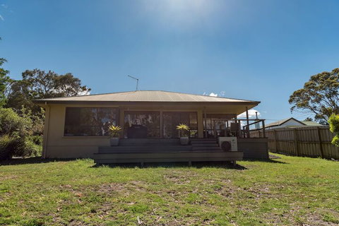 Allure - Accommodation Nelson Bay 2