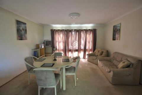 Ballymena Holiday Units - Accommodation Nelson Bay 5