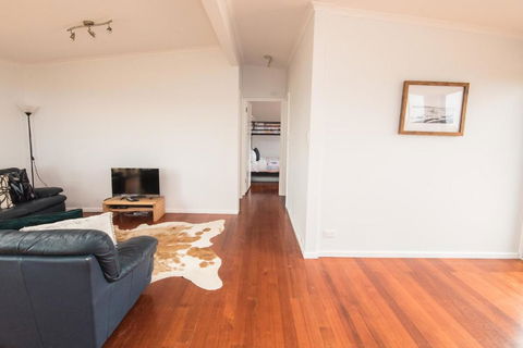 Ocean View Getaway - Accommodation Nelson Bay 2