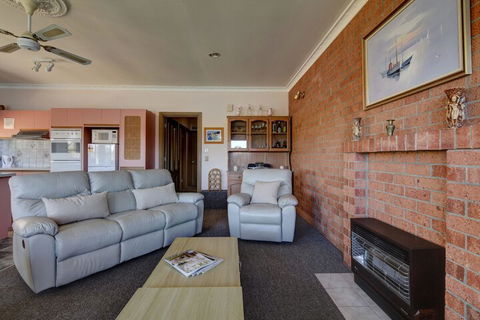 Harbour Lights - Accommodation Nelson Bay 4