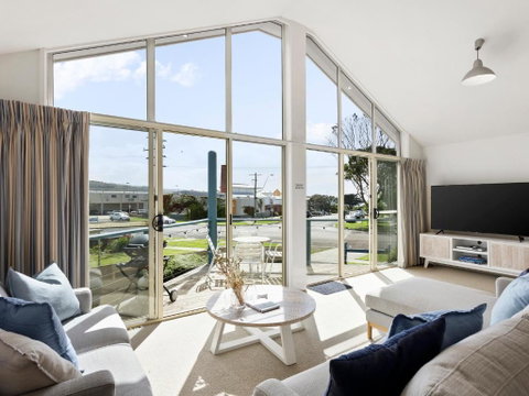 Cloud Nine - Accommodation Nelson Bay 4