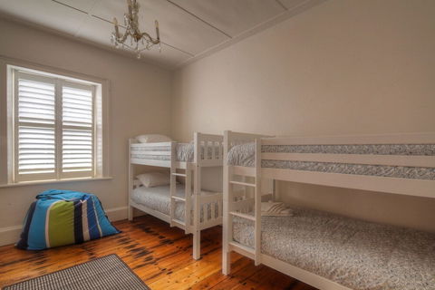 Youngs Cottage Circa: 1861 - Accommodation Nelson Bay 1