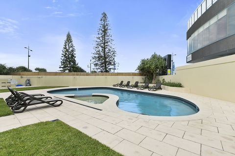 Zenith - Q Stay - Accommodation Nelson Bay 0